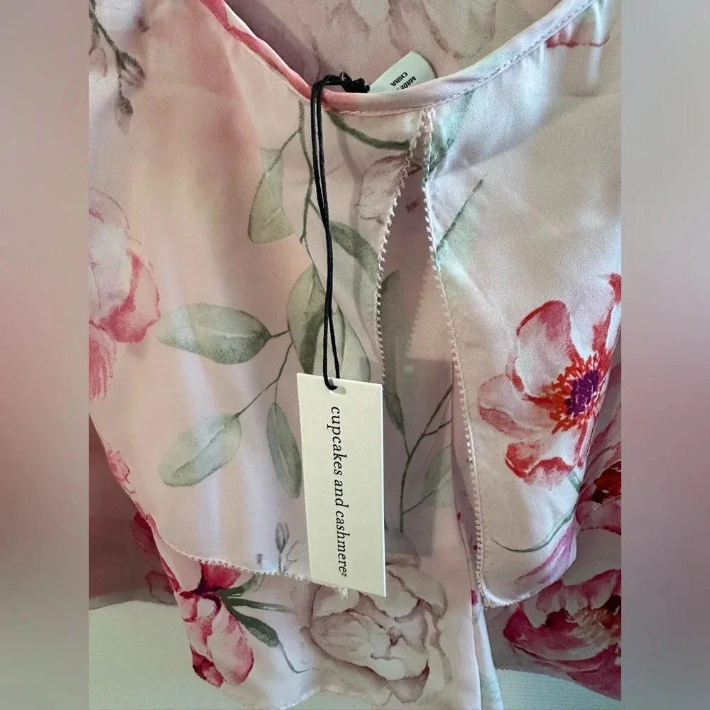NWT CUPCAKES and CASHMERE Rose Embellished Blouse SMALL Pink Red Tiered S Neck - Picture 10 of 16